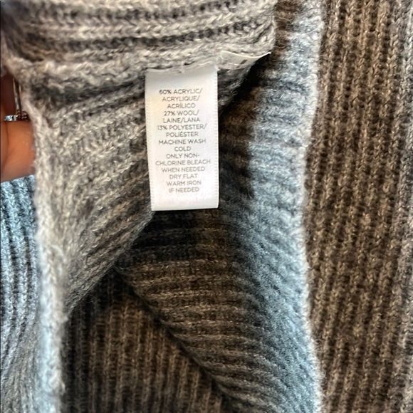 LOFT Chunky Knit Ribbed Wool Blend Gray Sweater w/ Rounded Hem - Size Small - Picture 12 of 13